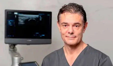 Doctor-Villanueva,-especialista-en-bursitis-de-cadera-y-tendinitis-del-psoas